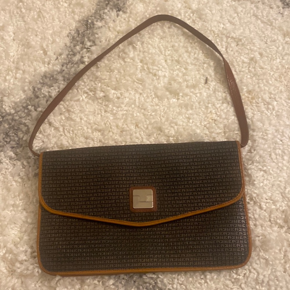 Clutch bag